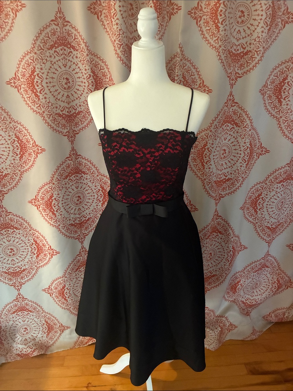 Black & Red Lace Bodice Spaghetti-Strap Fit-and-Flare Dress